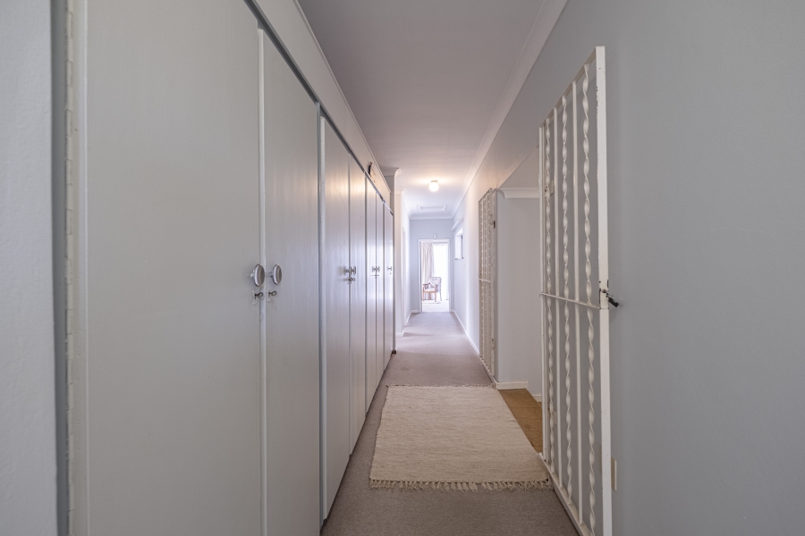 4 Bedroom Property for Sale in Sunridge Park Eastern Cape